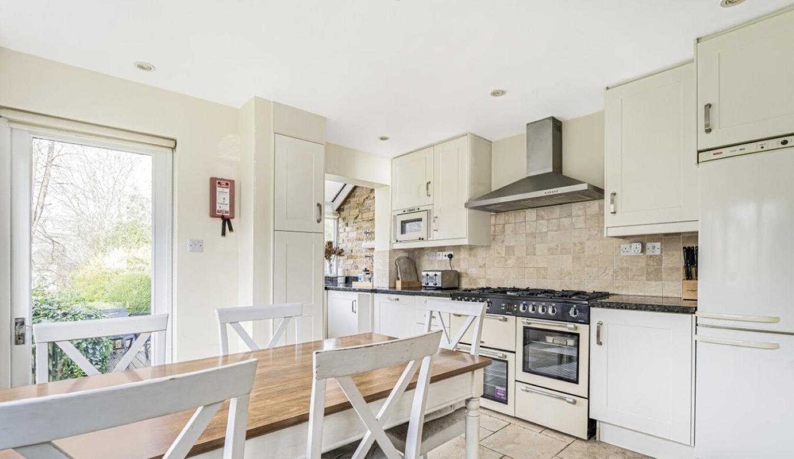 Midsomer Cottage - Spacious, Light And Comfortable Victorian Cottage With Garden In Great Location - Great Base To Explore The City Oxford Dış mekan fotoğraf